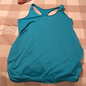 Blue old navy workout maternity top